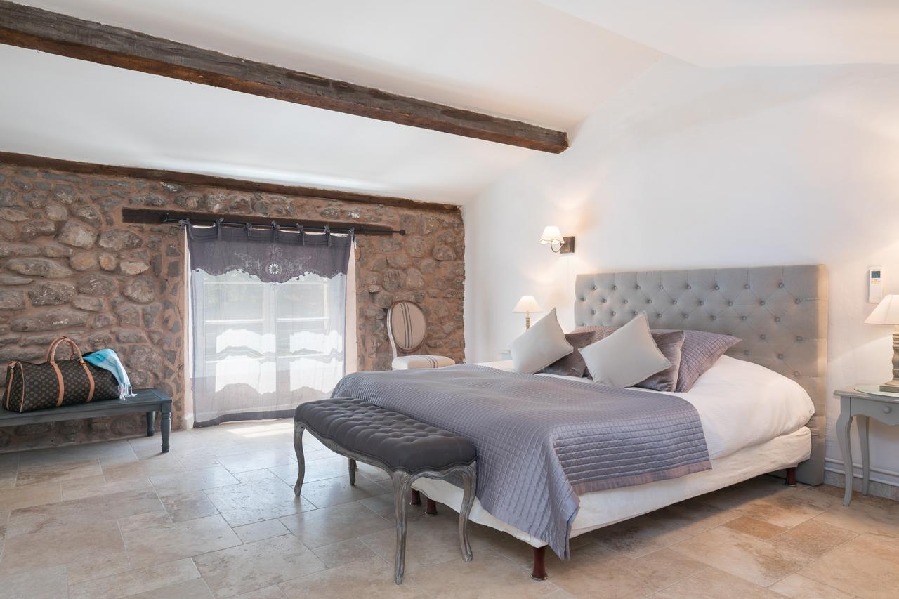 Chateau Des Bertrands Le Cannet-des-Maures Exteriér fotografie